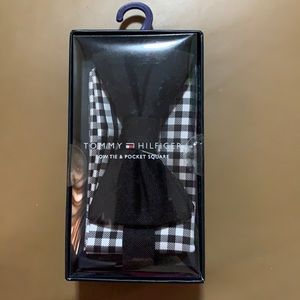 Tommy Hilfiger Bow Tie & Pocket Square